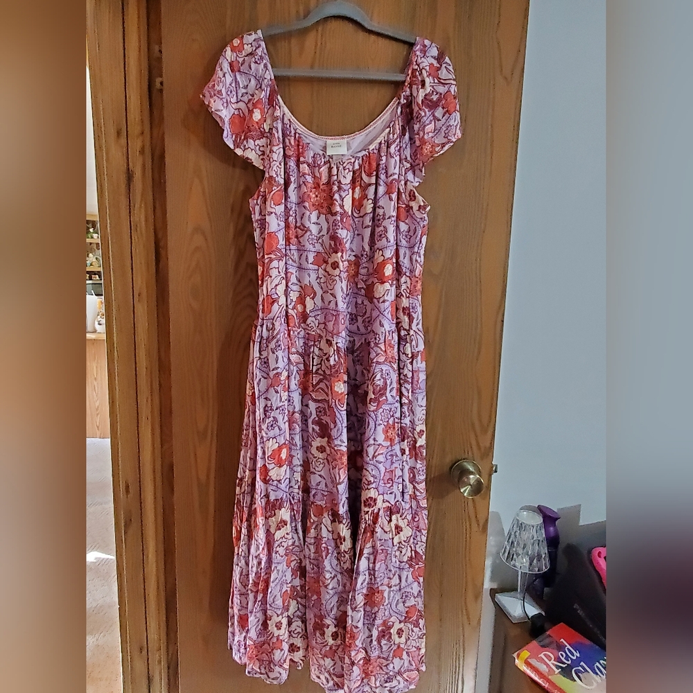 Know Rose Floral Maxi Dress Large NWOT
